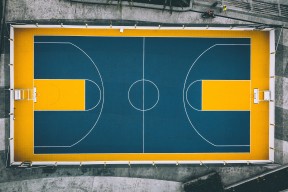 2026世界杯-红黑风暴前的荷尔蒙错乱？AC米兰回暖日，拜仁50分钟激战惊现詹姆斯，雷霆竟成德甲人才中转站